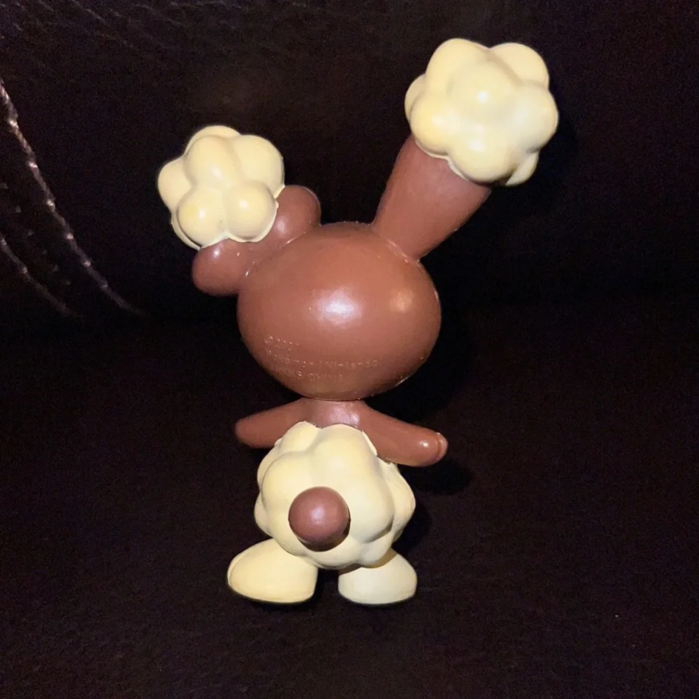 - POKEMON 2022 BUNEARY POKEBALL FIGURE